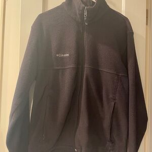 Black Columbia fleece jacket